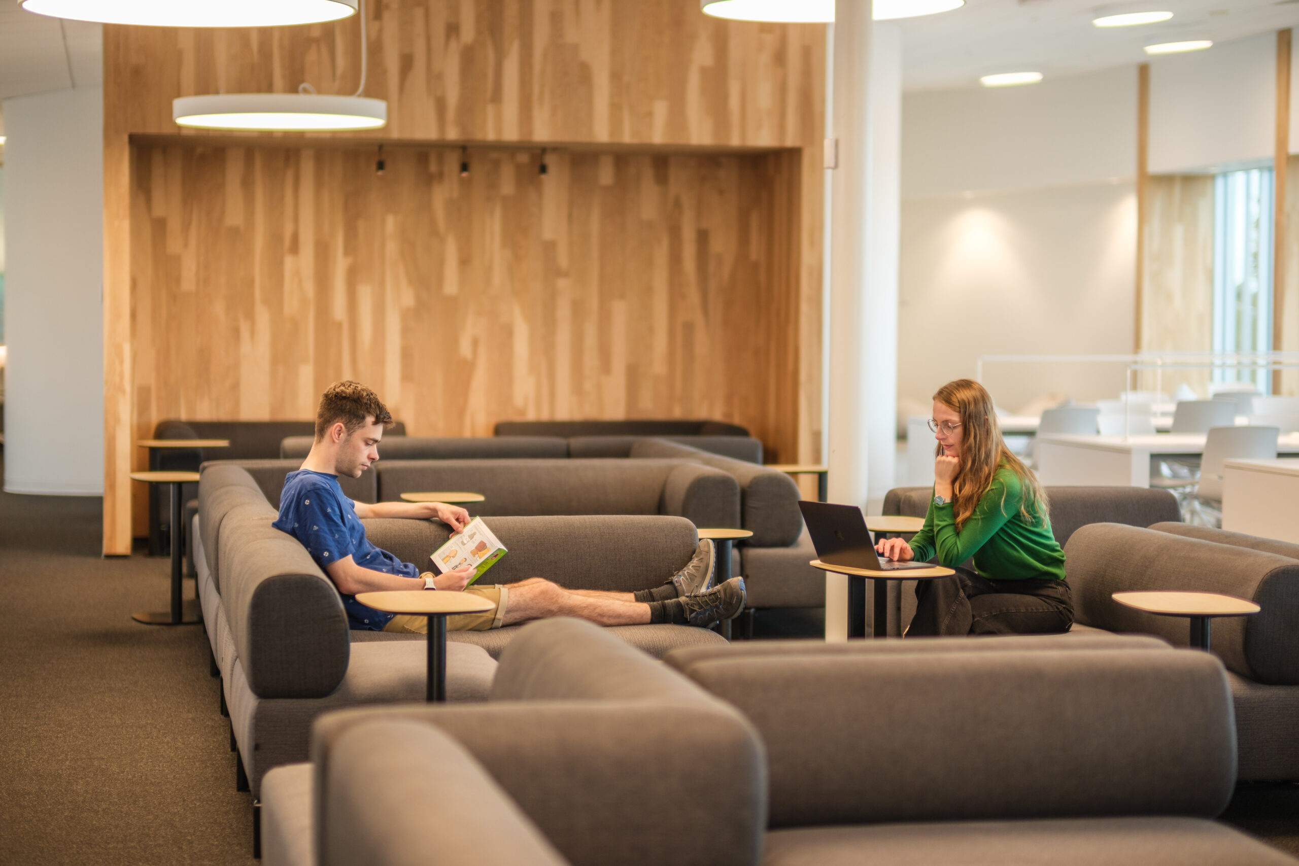 Carrefour du Savoir de l'Université de Sherbrooke - Sofa- Projet d'architecture