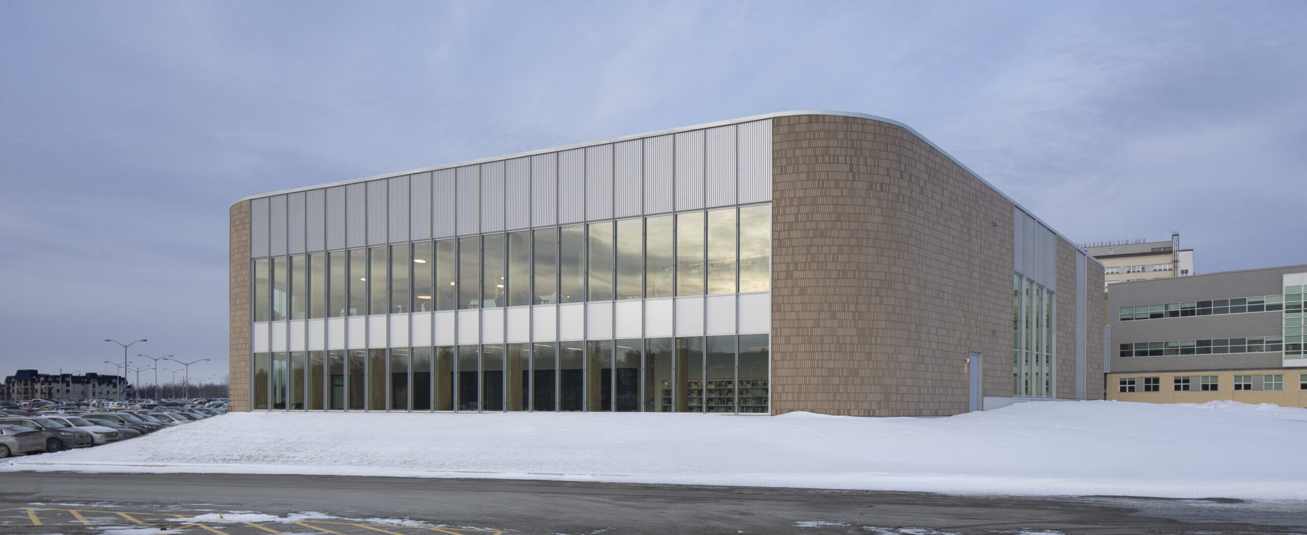 Carrefour du Savoir de l'Université de Sherbrooke - Mur rideau - Projet d'architecture