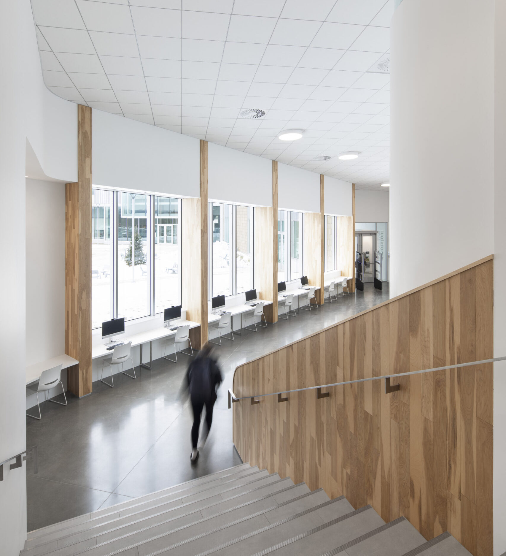 Carrefour du Savoir de l'Université de Sherbrooke - Escalier - Projet d'architecture