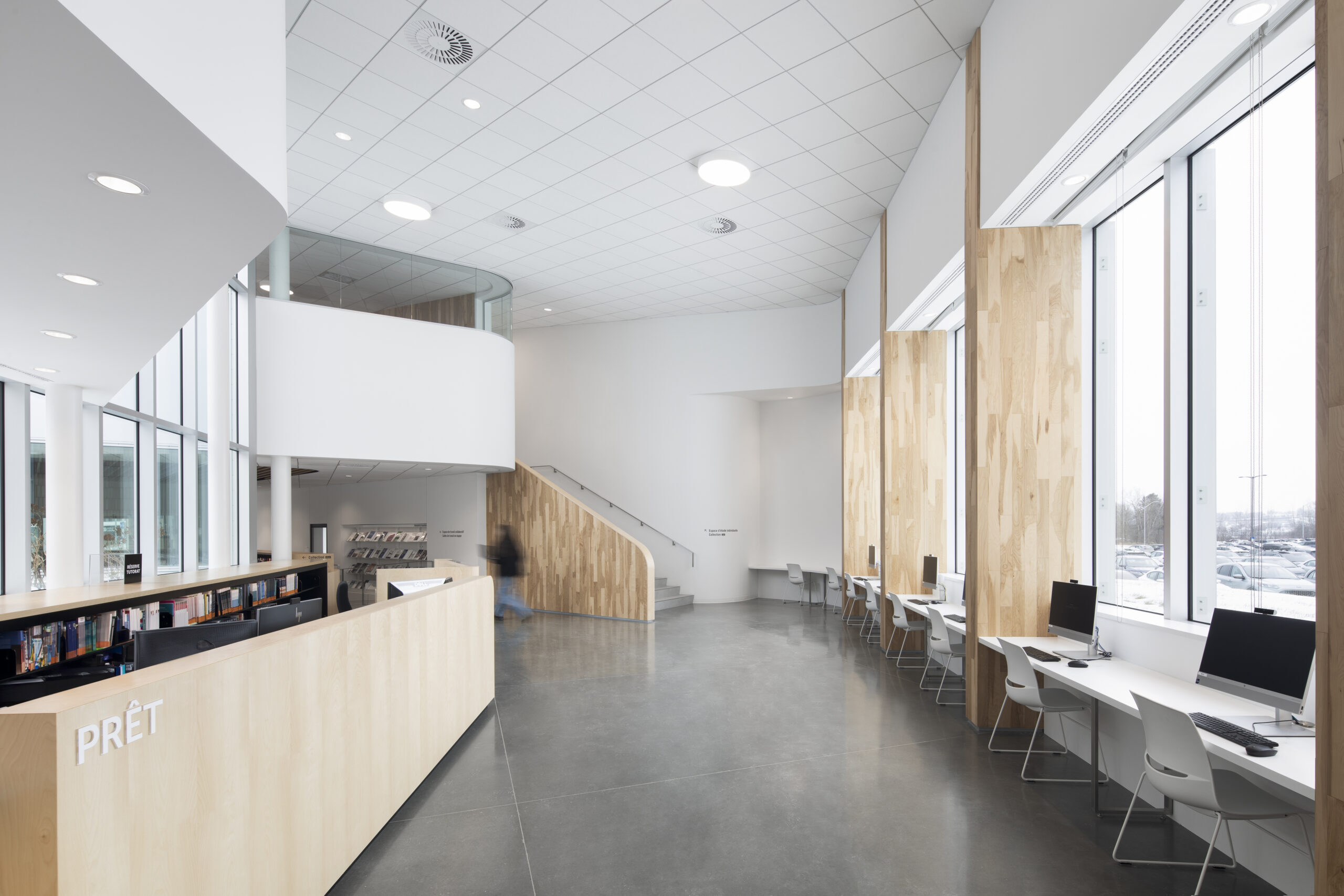 Carrefour du Savoir de l'Université de Sherbrooke - Comptoir- Projet d'architecture